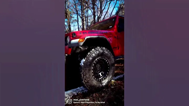 35x12.5R17 Nitto Trail Grapplers