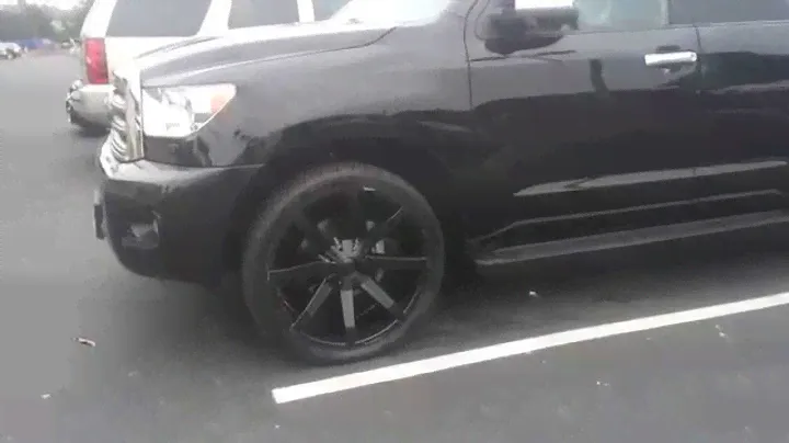 Which Tires Fit My Car  Tires (Toyota Sequoia 305/45R22 Nitto 420S)
