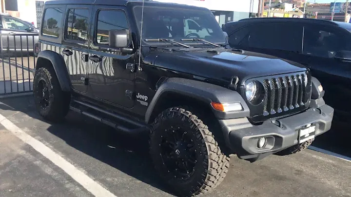2018 Jeep Wrangler JL FOX shocks 285/65/18 Nitto trail Grappler wheels